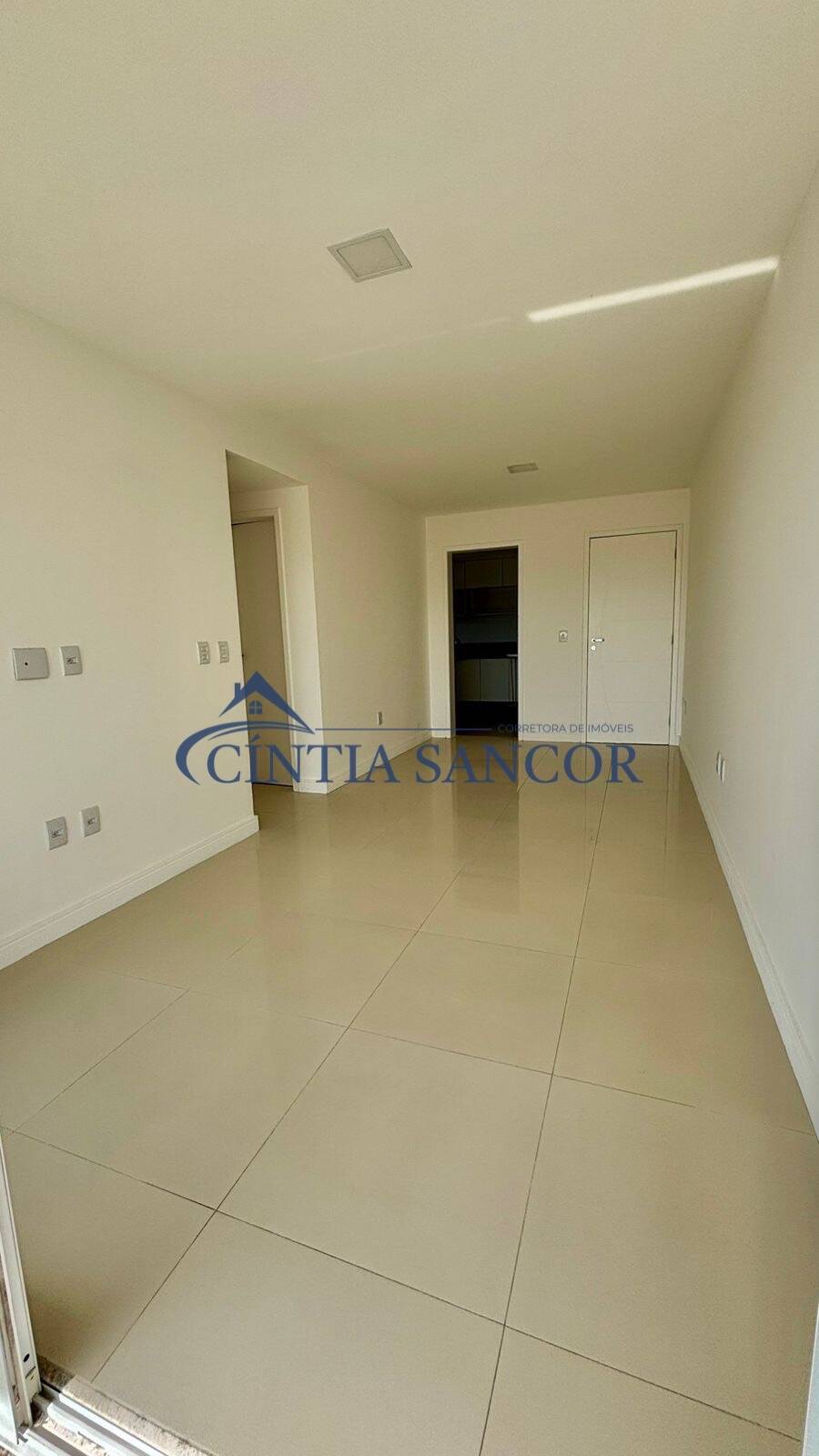 Apartamento à venda com 2 quartos, 72m² - Foto 7