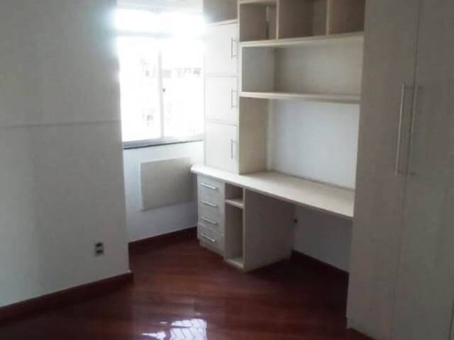 #24 - Apartamento para Venda em Campos dos Goytacazes - RJ - 1
