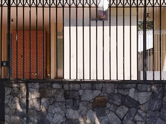 #142 - Casa para Venda em Campos dos Goytacazes - RJ