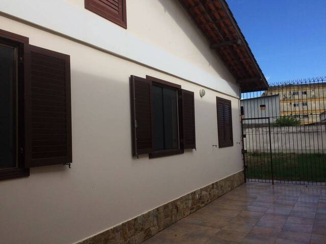 #146 - Casa para Venda em Campos dos Goytacazes - RJ