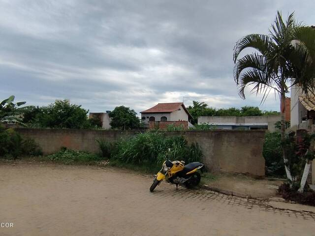 #176 - Apartamento para Venda em Campos dos Goytacazes - RJ - 3