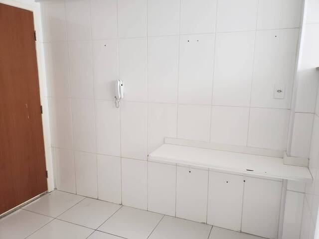 #202 - Apartamento para Venda em Campos dos Goytacazes - RJ - 2