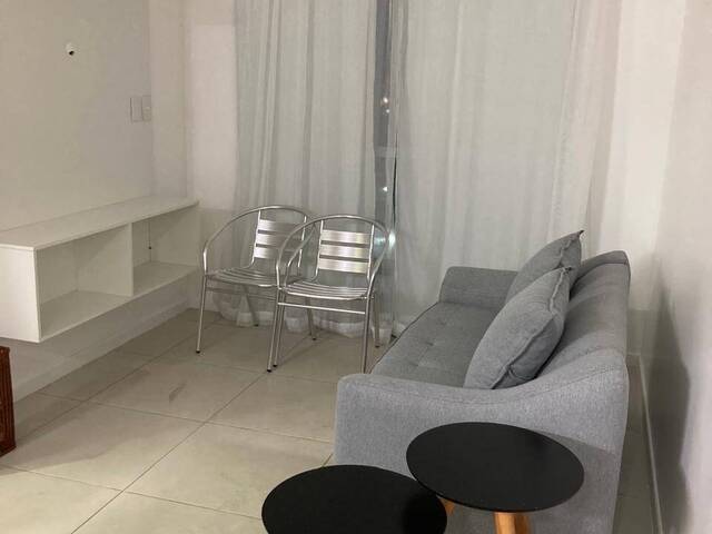 #279 - Apartamento para Locação em Campos dos Goytacazes - RJ