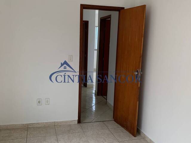 #349 - Apartamento para Venda em Campos dos Goytacazes - RJ - 3