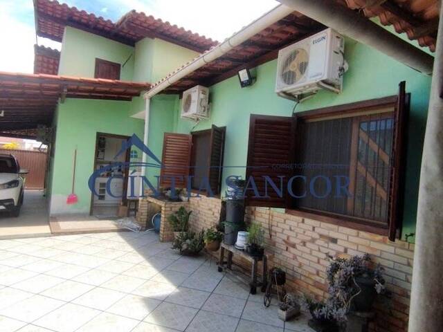 #360 - Apartamento para Venda em Campos dos Goytacazes - RJ