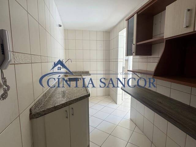 #372 - Apartamento para Locação em Campos dos Goytacazes - RJ