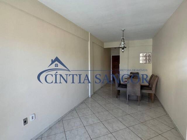 #372 - Apartamento para Locação em Campos dos Goytacazes - RJ