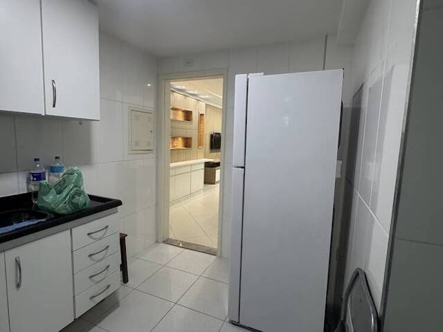 #390 - Apartamento para Locação em Campos dos Goytacazes - RJ
