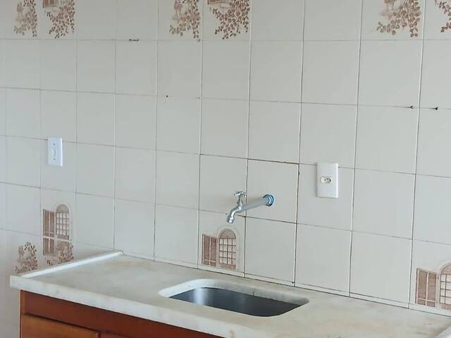 #402 - Apartamento para Locação em Campos dos Goytacazes - RJ