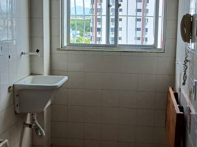 #402 - Apartamento para Locação em Campos dos Goytacazes - RJ