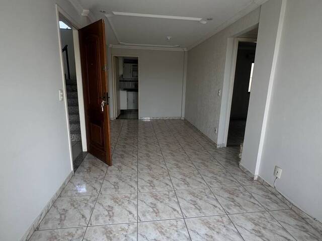 #405 - Apartamento para Locação em Campos dos Goytacazes - RJ