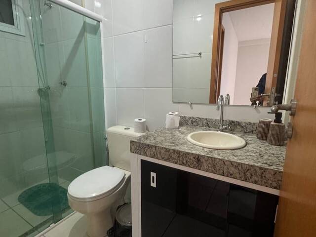 #418 - Apartamento para Venda em Campos dos Goytacazes - RJ
