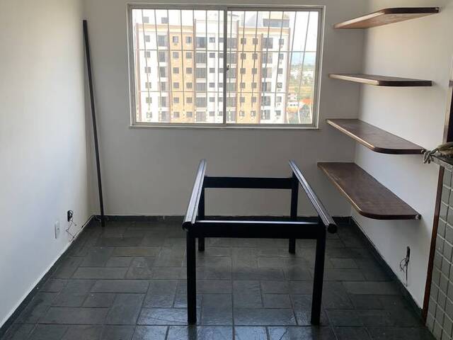 #420 - Apartamento para Locação em Campos dos Goytacazes - RJ