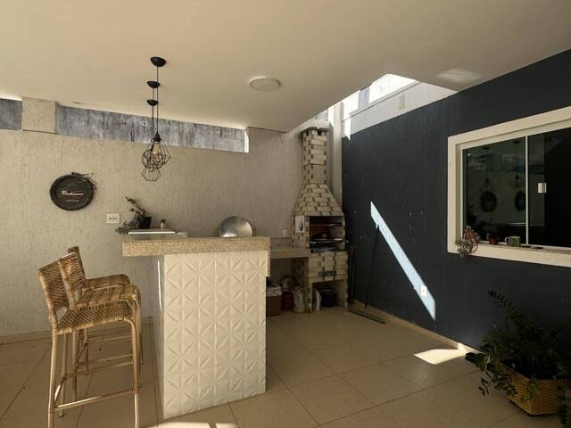 #428 - Casa para Locação em Campos dos Goytacazes - RJ