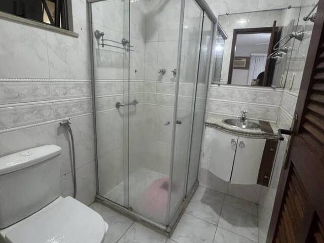 #434 - Apartamento para Locação em Campos dos Goytacazes - RJ