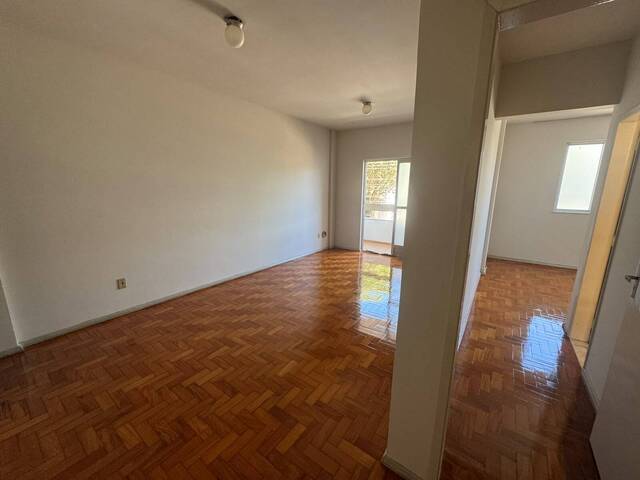 #438 - Apartamento para Locação em Campos dos Goytacazes - RJ
