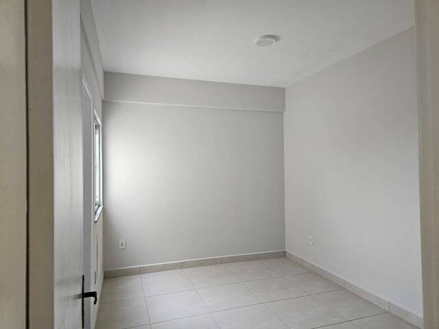 #442 - Apartamento para Locação em Campos dos Goytacazes - RJ